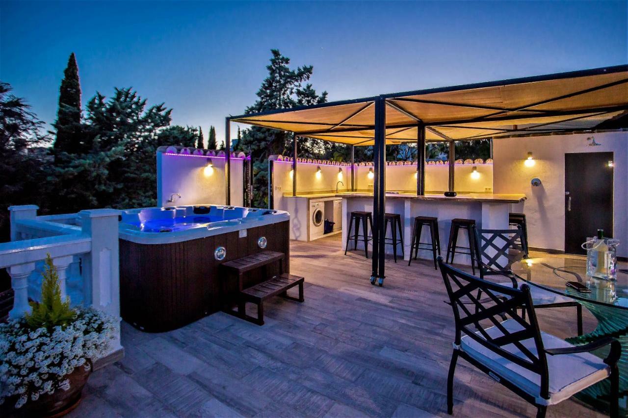 Luxury Villa With Swimming Pool And Jacuzzi Marbella Dış mekan fotoğraf